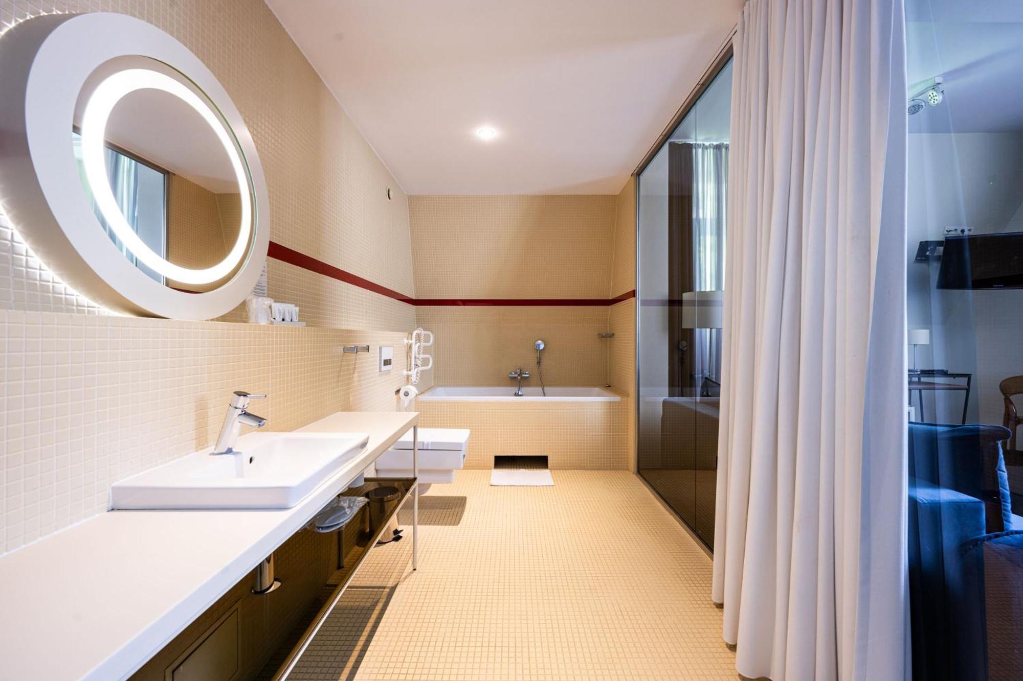 Hotel apartamentowy Home Aparthotel 4*