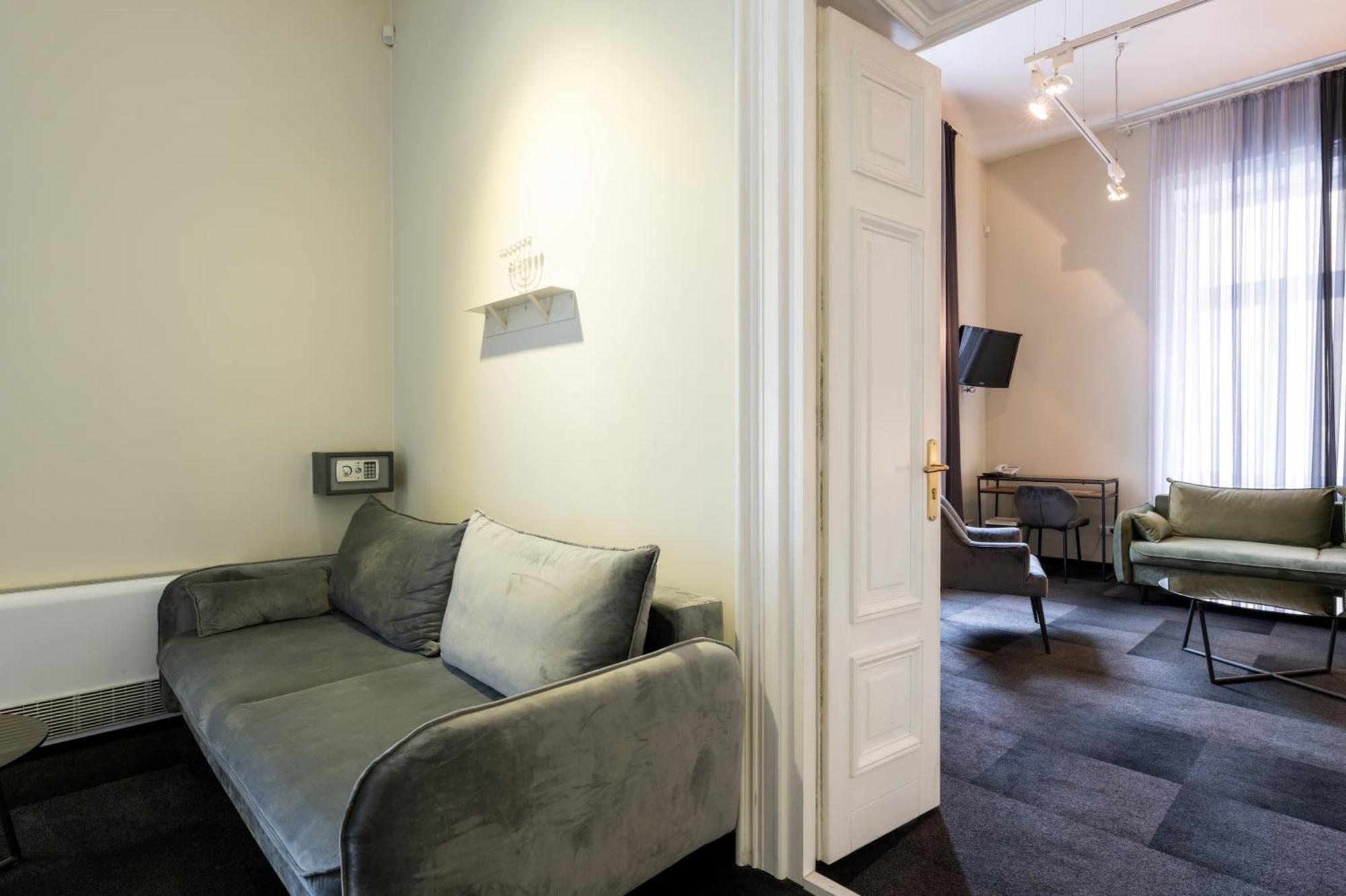 Home Aparthotel Hotel apartamentowy Kraków